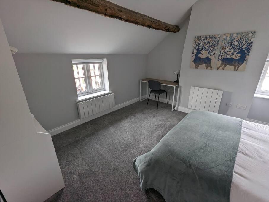 Husbands Bosworth 31 High Street - Modern & Stylish 2-Bed Apartment - Inc Parking מראה חיצוני תמונה